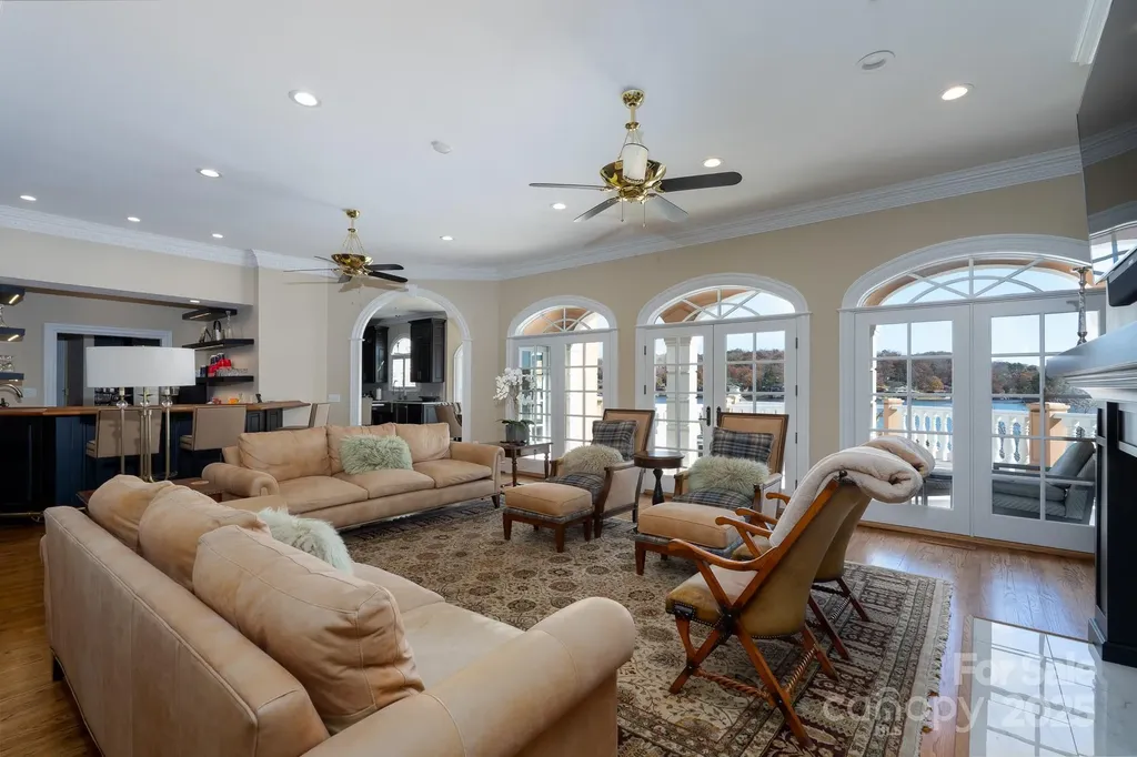 444 Glenbrook Springs New London NC 28127
