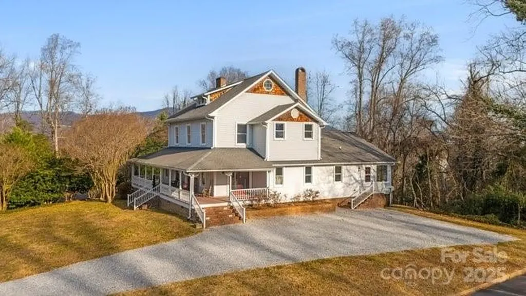 44 Bickford Avenue Tryon NC 28782