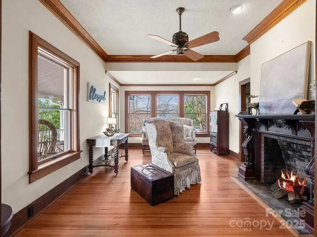 44 Bickford Avenue Tryon NC 28782