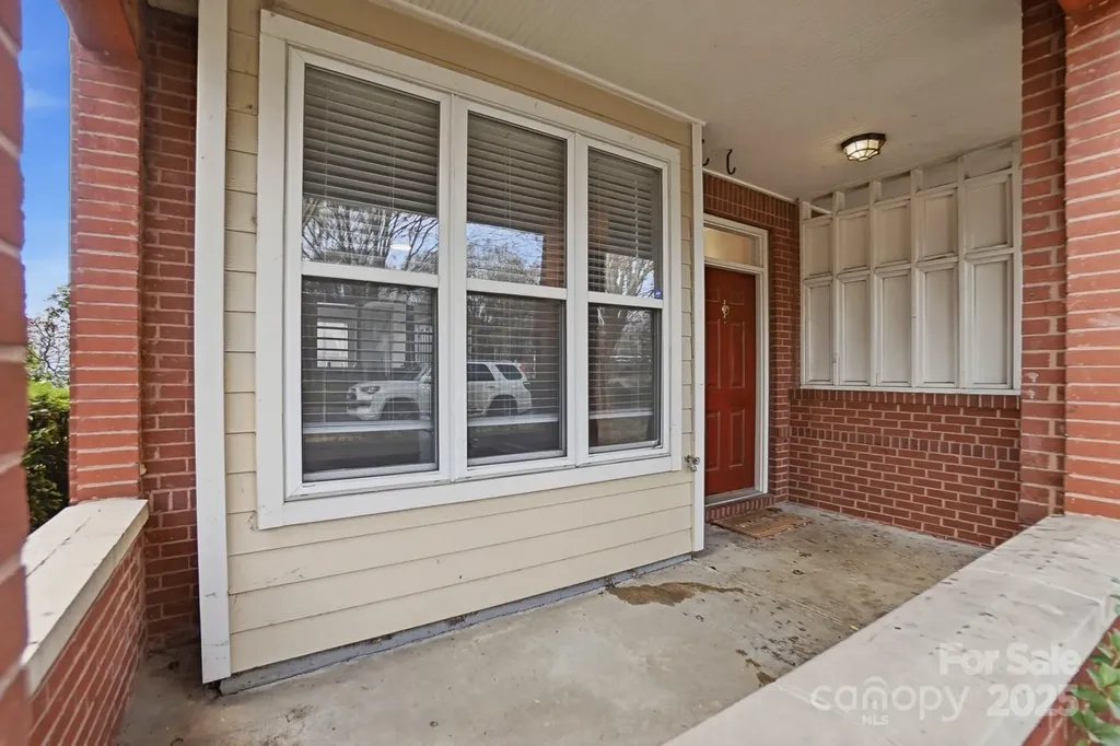 518 E 9th Street Charlotte NC 28202