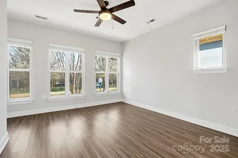 518 E 9th Street Charlotte NC 28202