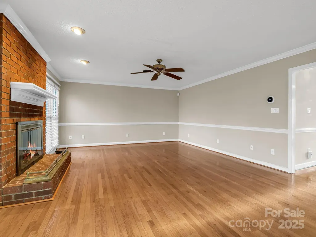907 Weymouth Drive Gastonia NC 28056