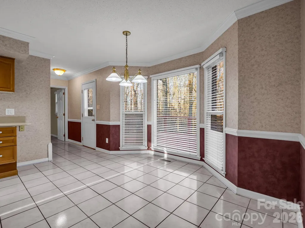907 Weymouth Drive Gastonia NC 28056