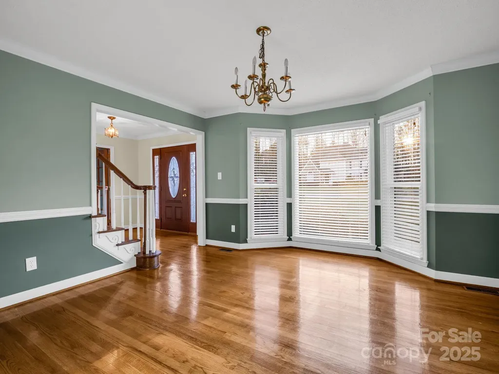 907 Weymouth Drive Gastonia NC 28056