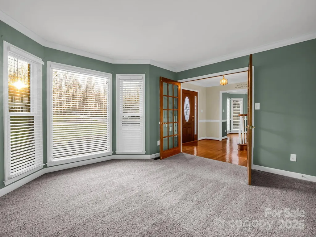 907 Weymouth Drive Gastonia NC 28056