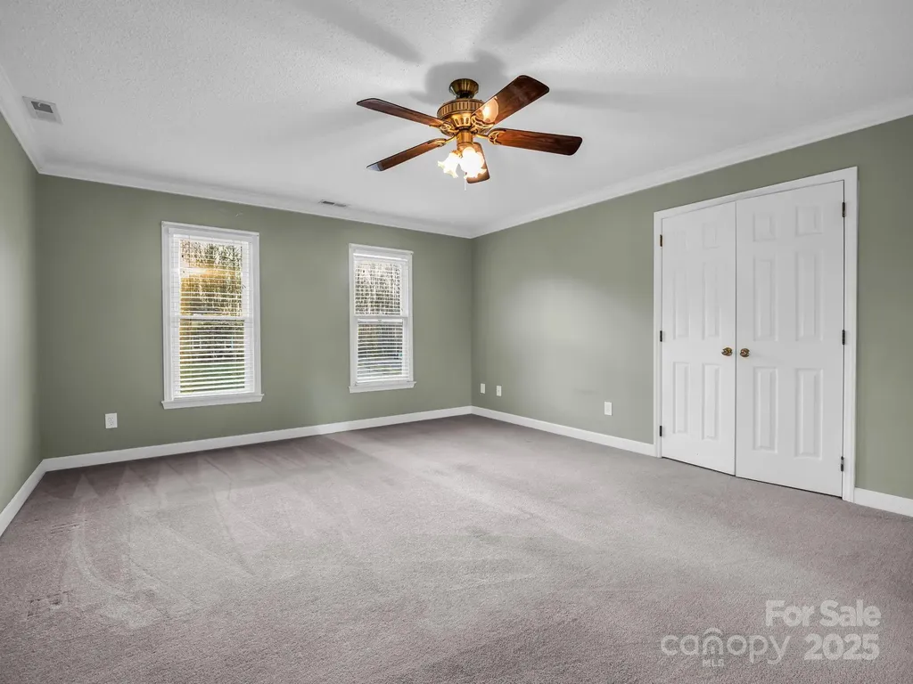 907 Weymouth Drive Gastonia NC 28056