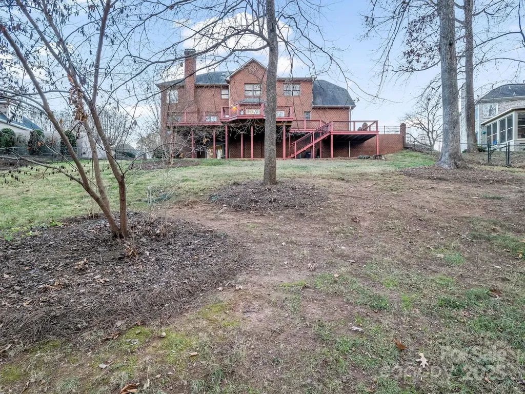 907 Weymouth Drive Gastonia NC 28056
