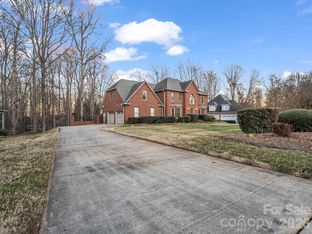 907 Weymouth Drive Gastonia NC 28056