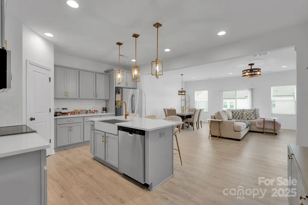 11012 Pagebrook Lane Charlotte NC 28214