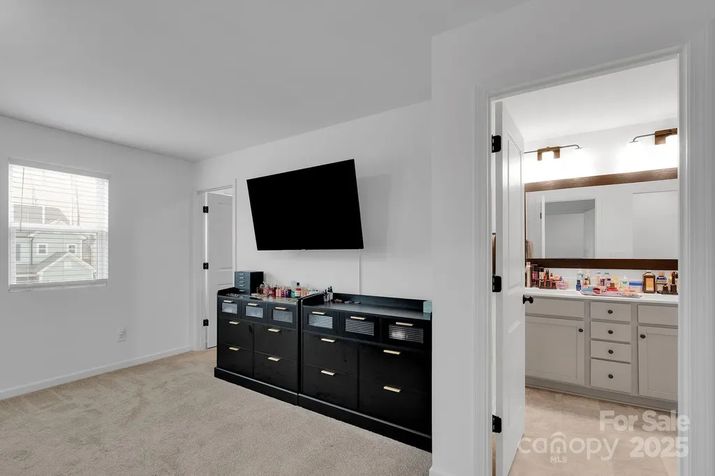 11012 Pagebrook Lane Charlotte NC 28214