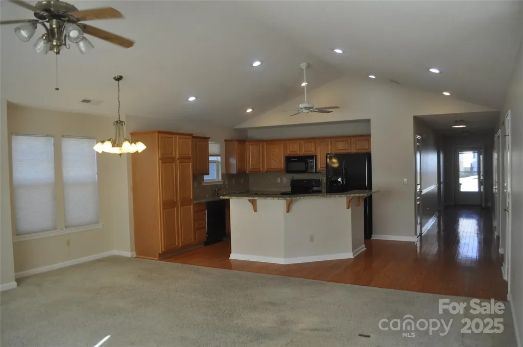 51 Barn Owl Way Hendersonville NC 28792