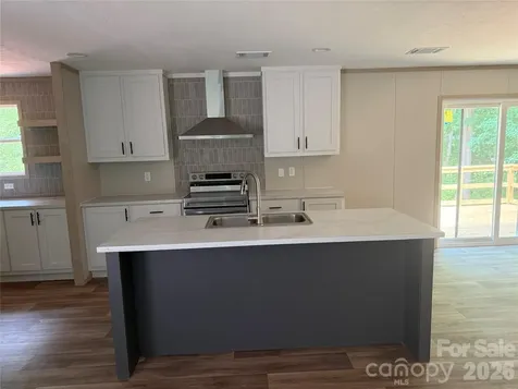 2468 Bonnie Glen Clover SC 29710