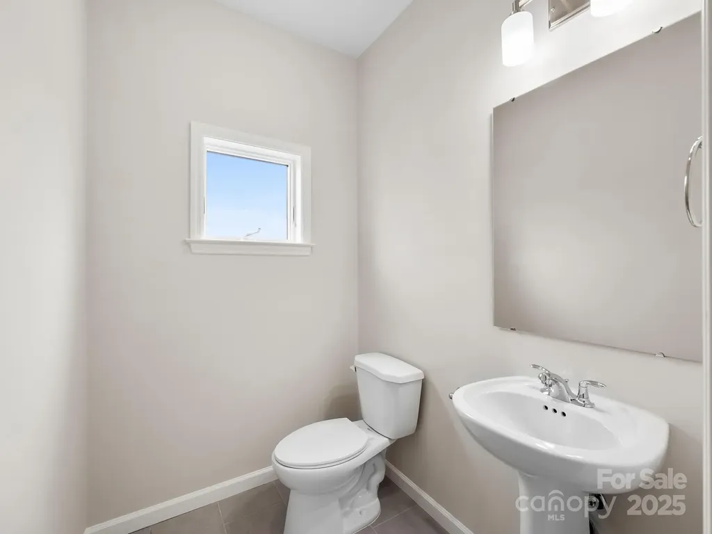 3 Lee Garden Lane Asheville NC 28801