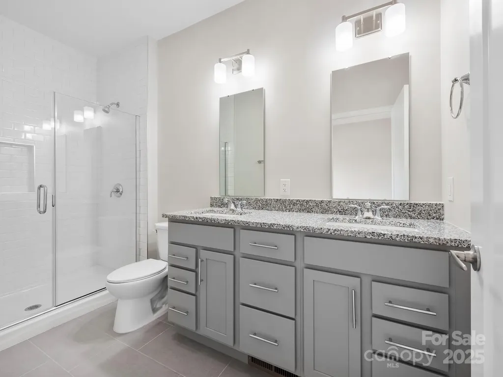 3 Lee Garden Lane Asheville NC 28801