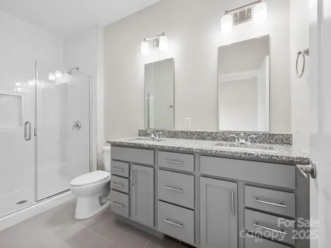 3 Lee Garden Lane Asheville NC 28801