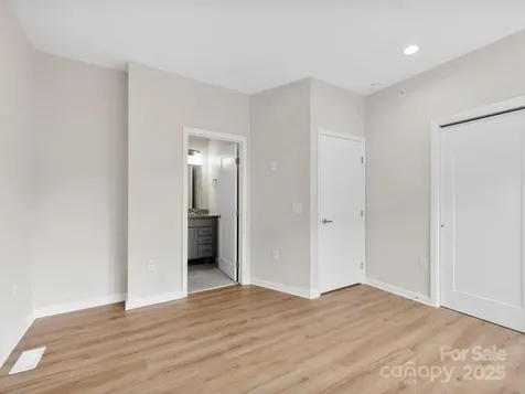 3 Lee Garden Lane Asheville NC 28801