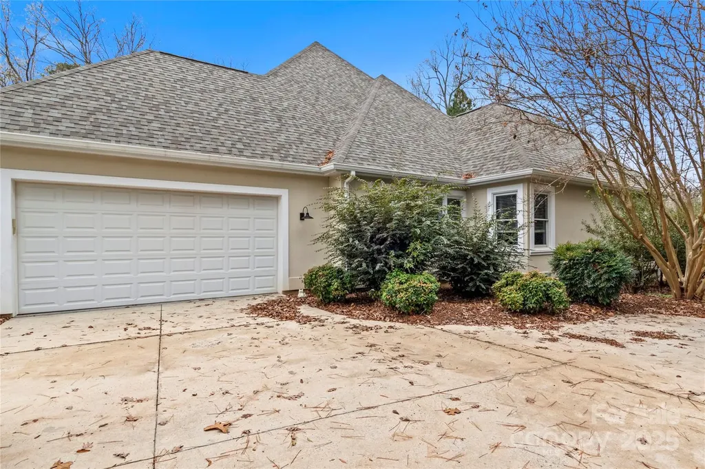 108 Candor Oaks Drive New London NC 28127
