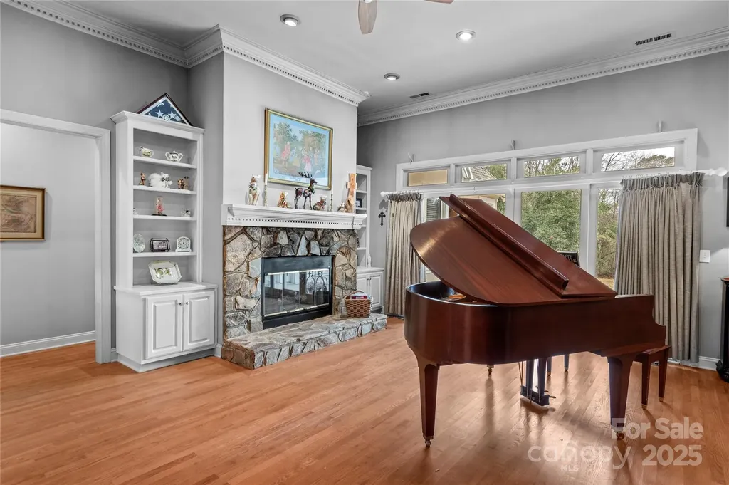 108 Candor Oaks Drive New London NC 28127