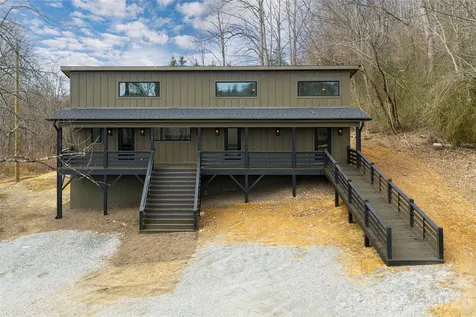 153 Hackleburg Lane Hendersonville NC 28792