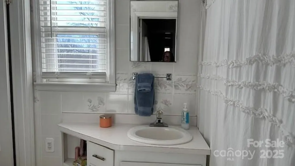109 Delmar Road Shelby NC 28152