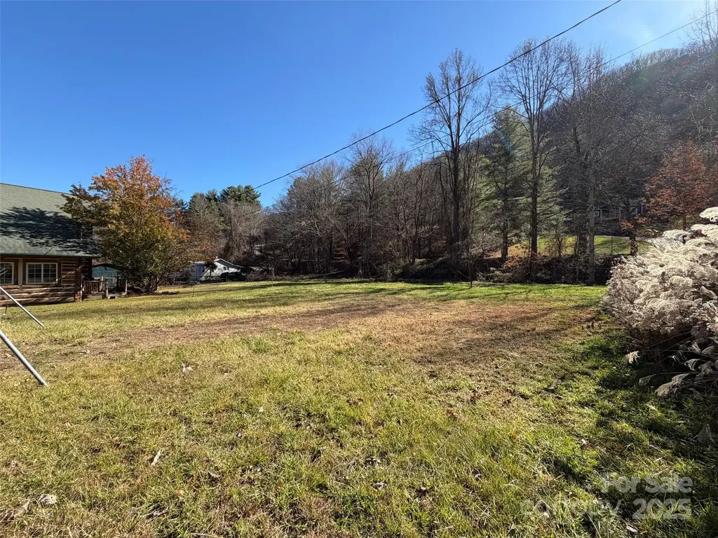2843 Dellwood Road Waynesville NC 28786
