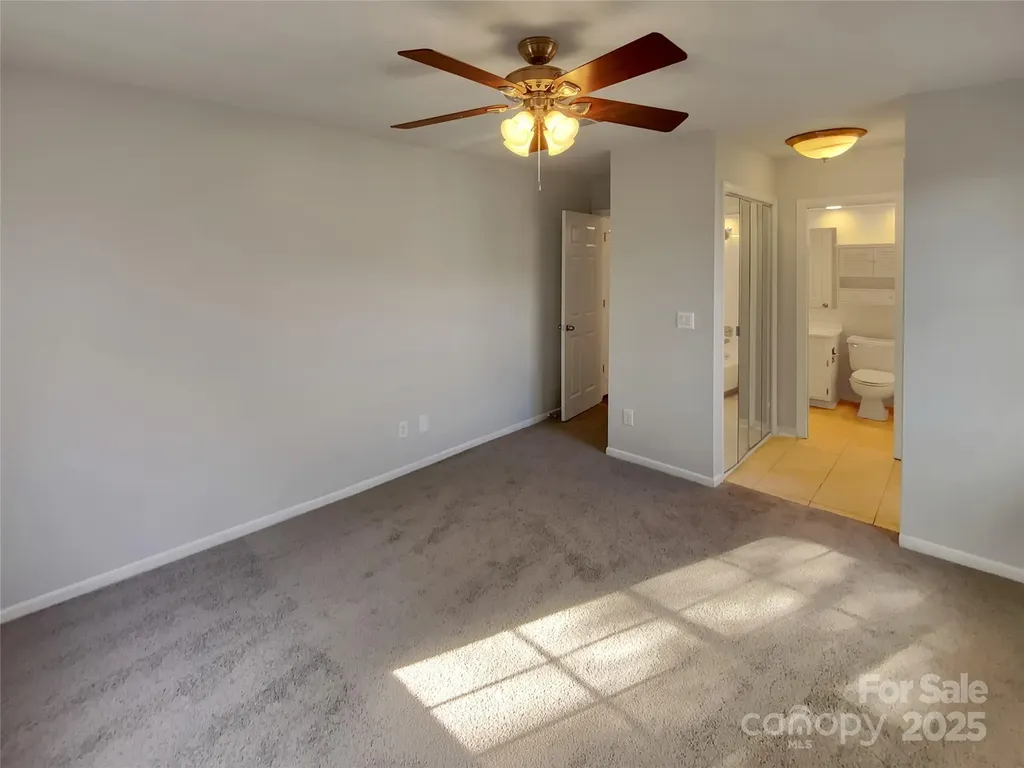 7825 Renaissance Court Charlotte NC 28226