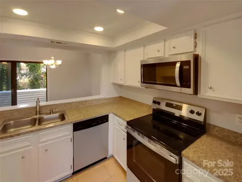 7825 Renaissance Court Charlotte NC 28226
