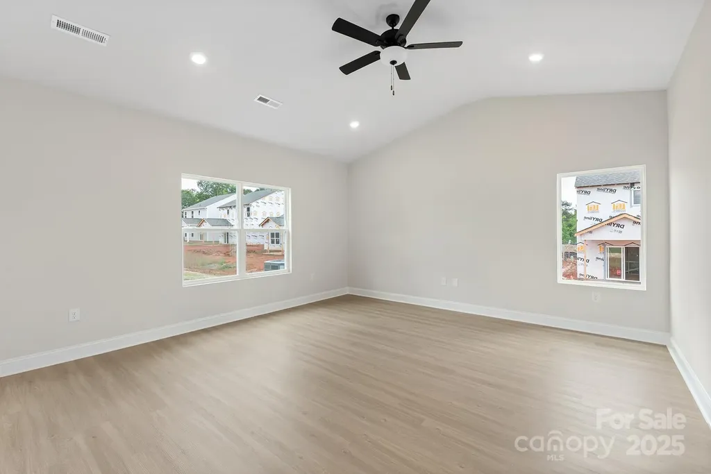 4112 Bolo Drive Charlotte NC 28215