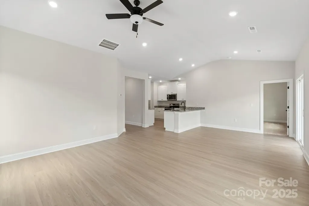 4112 Bolo Drive Charlotte NC 28215