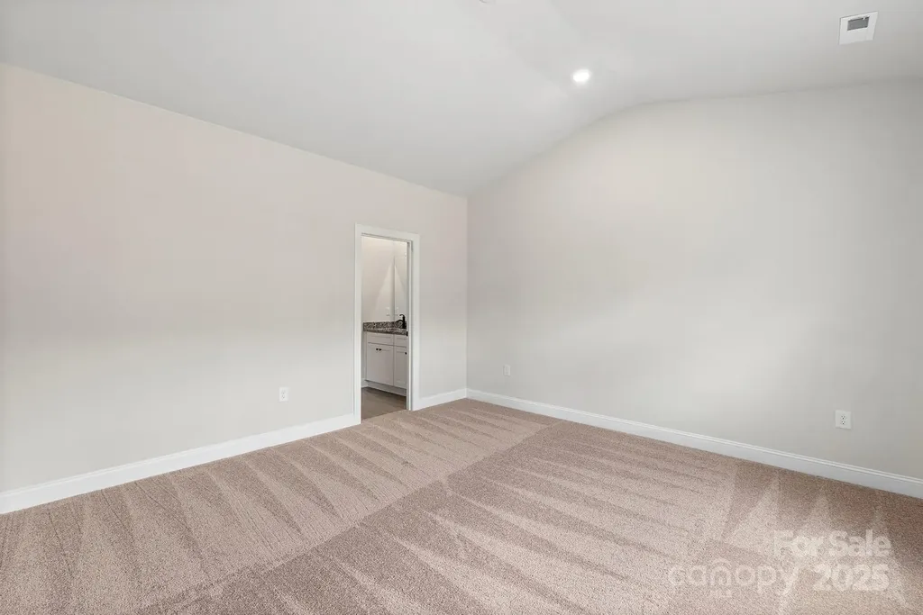 4112 Bolo Drive Charlotte NC 28215