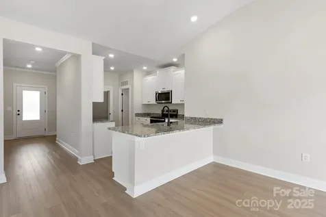 4112 Bolo Drive Charlotte NC 28215
