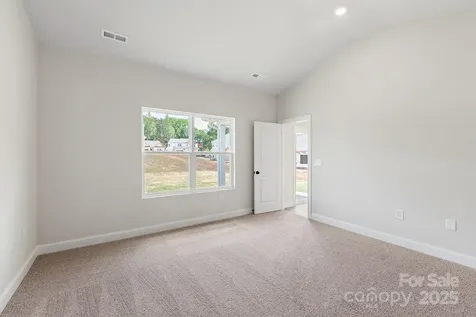 4112 Bolo Drive Charlotte NC 28215