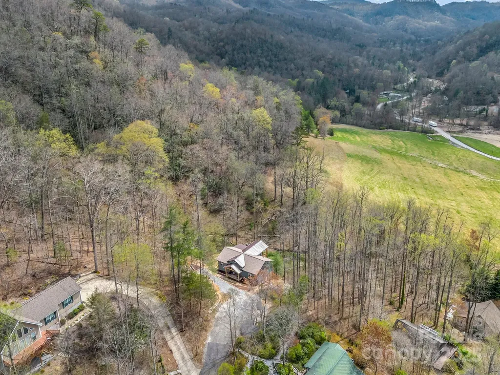 107 Twisted Birch Drive Hendersonville NC 28792