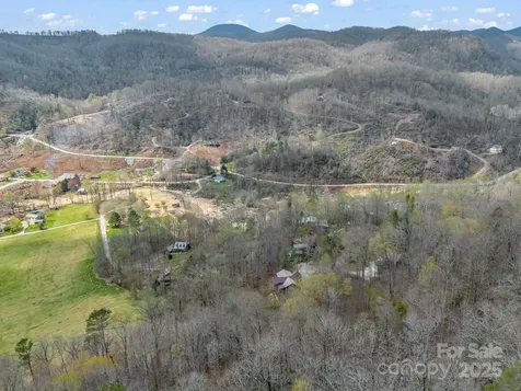 107 Twisted Birch Drive Hendersonville NC 28792