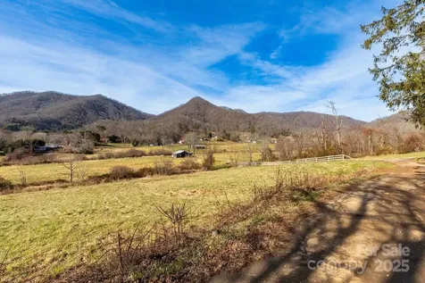 2888 Beaverdam Road Canton NC 28716