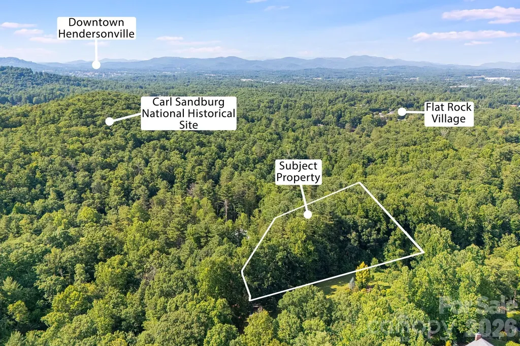 008 Roberts Lane N Flat Rock NC 28731