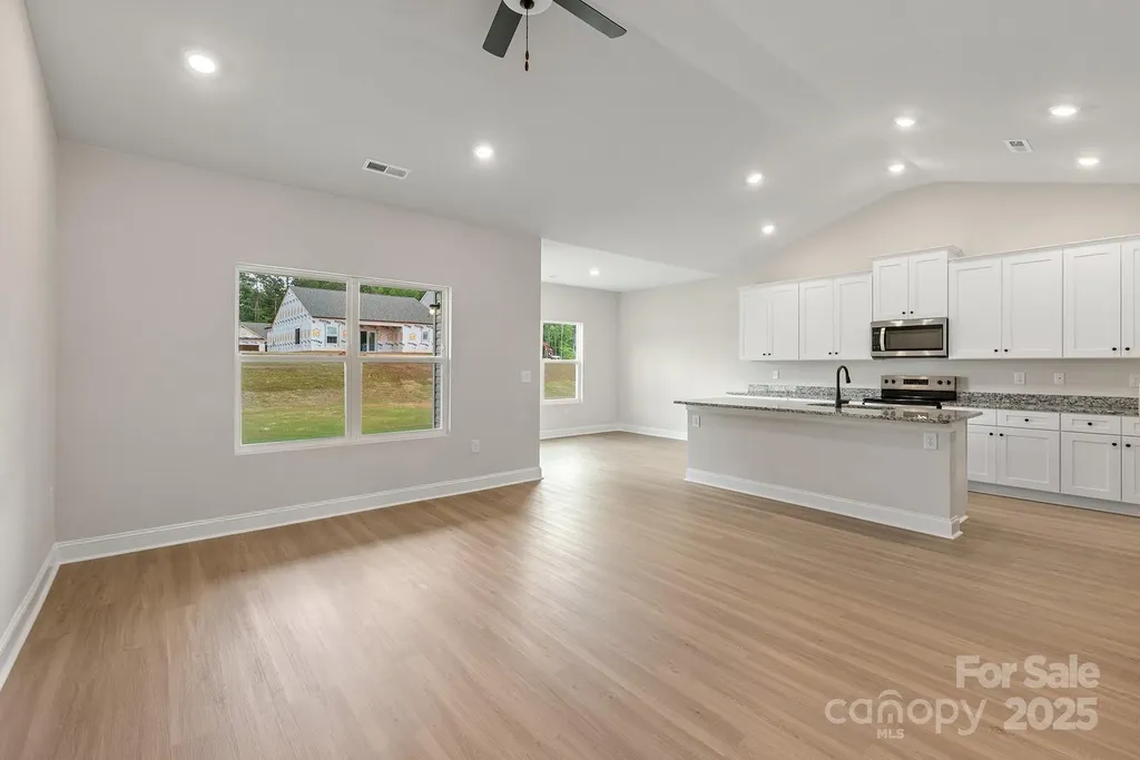 4131 Bolo Drive Charlotte NC 28215