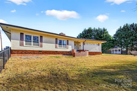 60 Greenwood Drive Marion NC 28752