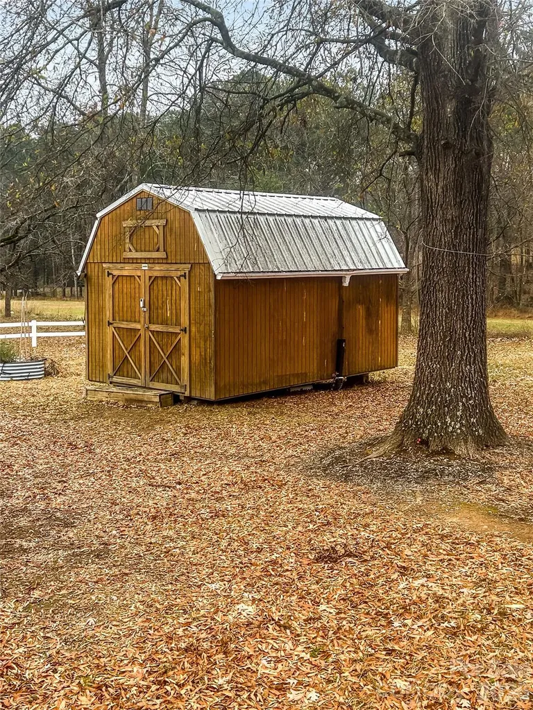 205 W Haywood Lane Mount Gilead NC 27306
