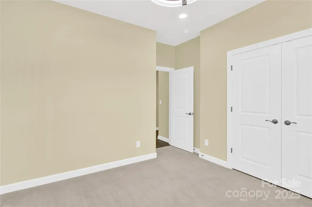 3005 Striped Maple Court Charlotte NC 28215