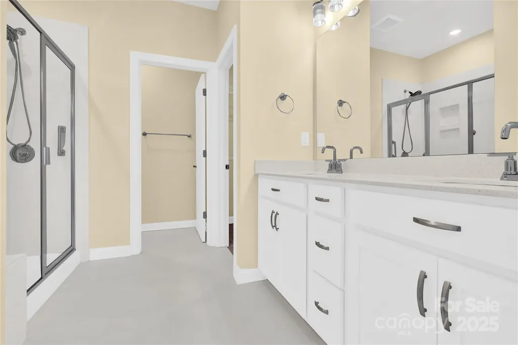 3005 Striped Maple Court Charlotte NC 28215