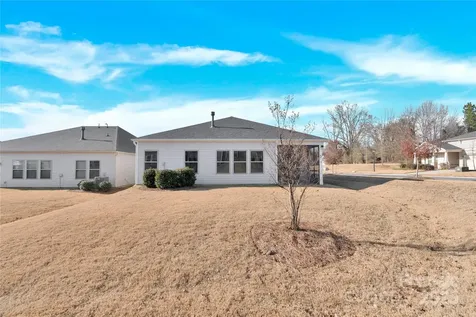 3005 Striped Maple Court Charlotte NC 28215