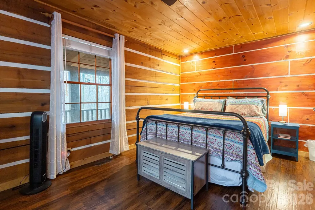 16 Rocky Glen Trail Black Mountain NC 28711