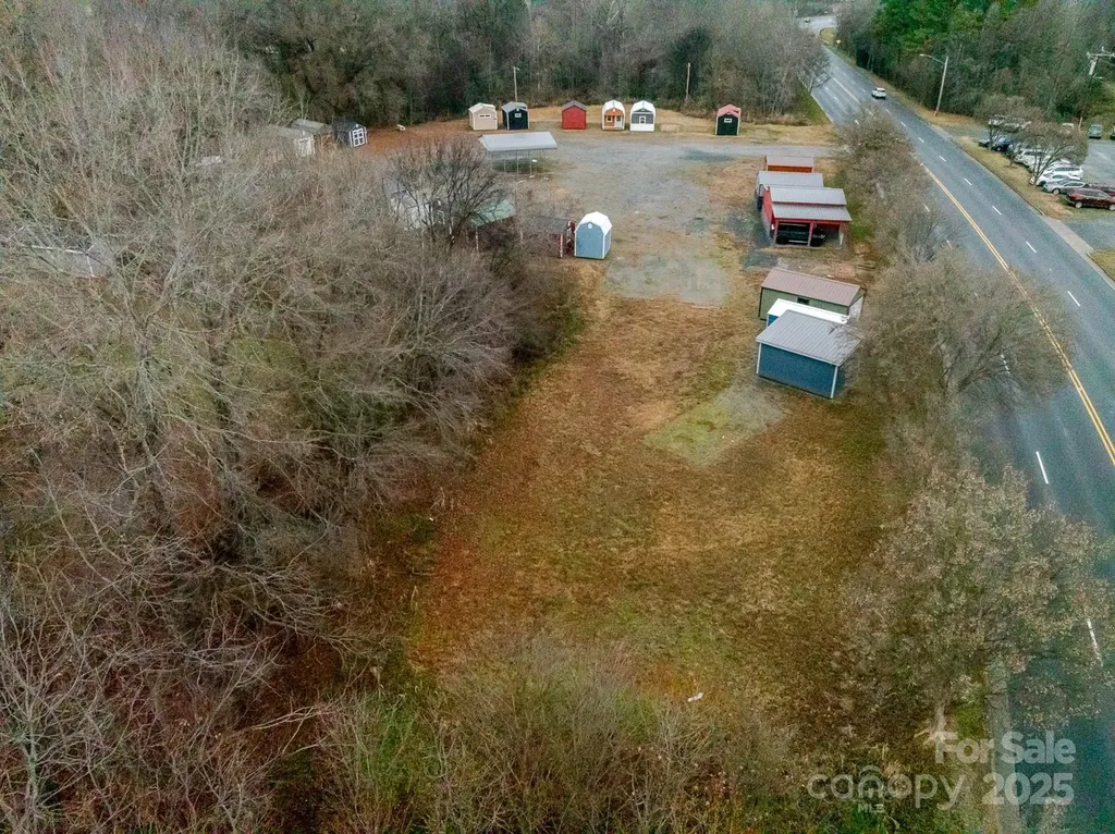1119 Us Highway 52 Highway N Albemarle NC 28001