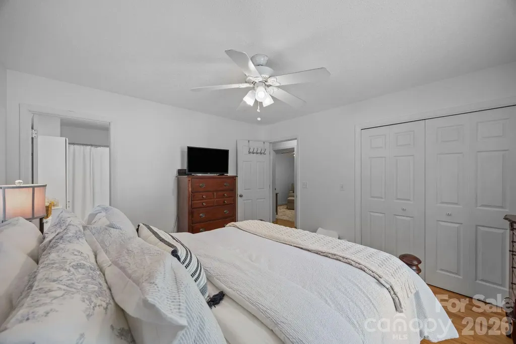 124 Lytle Cove Road Swannanoa NC 28778