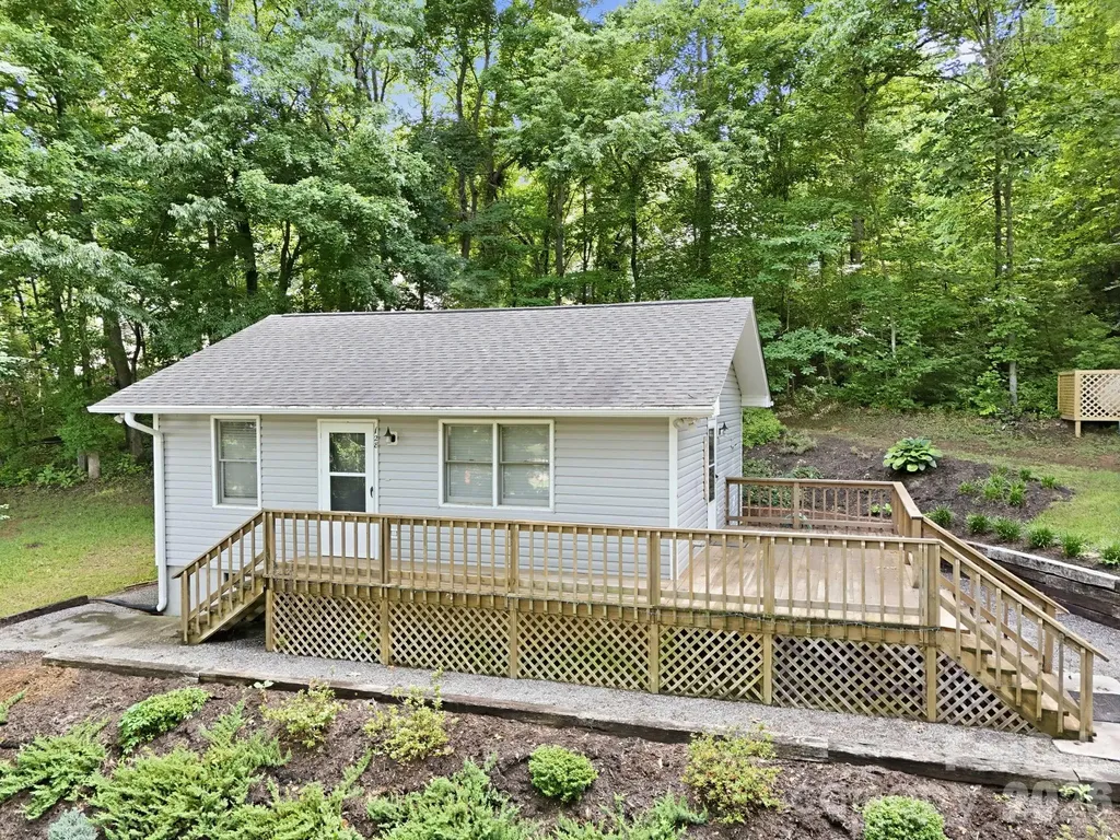 124 Lytle Cove Road Swannanoa NC 28778