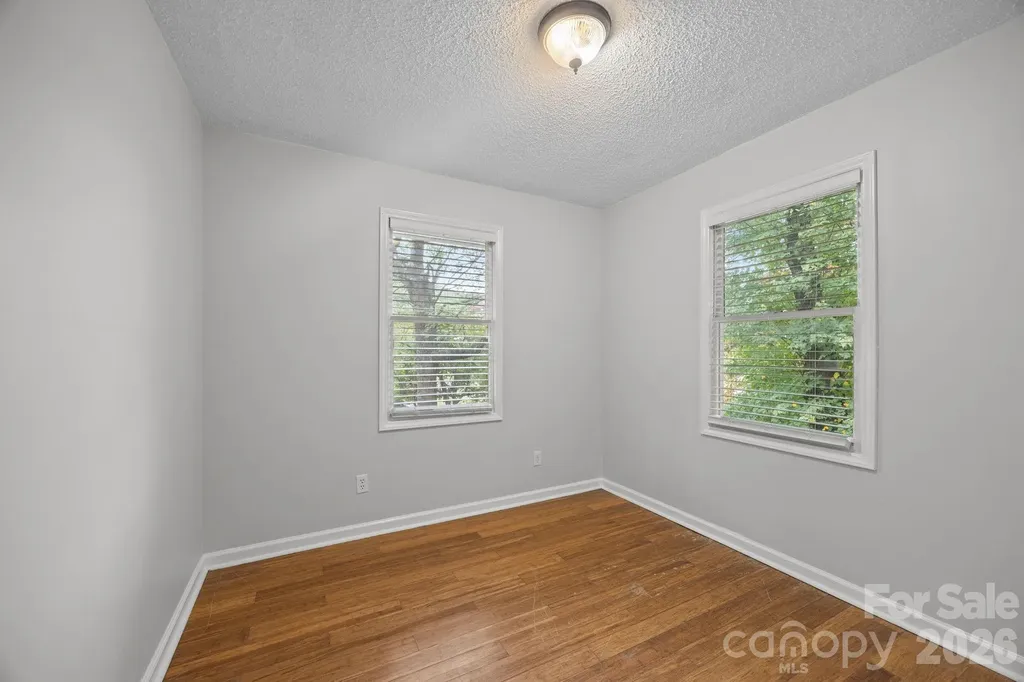 124 Lytle Cove Road Swannanoa NC 28778