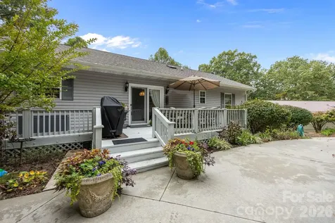 124 Lytle Cove Road Swannanoa NC 28778