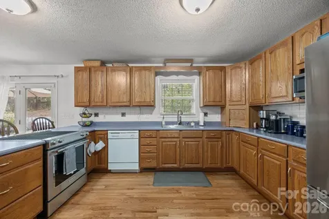 124 Lytle Cove Road Swannanoa NC 28778