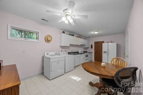 124 Lytle Cove Road Swannanoa NC 28778